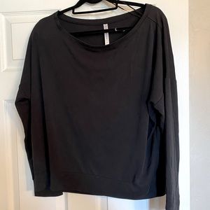 Black Boat neck long sleeve active wear